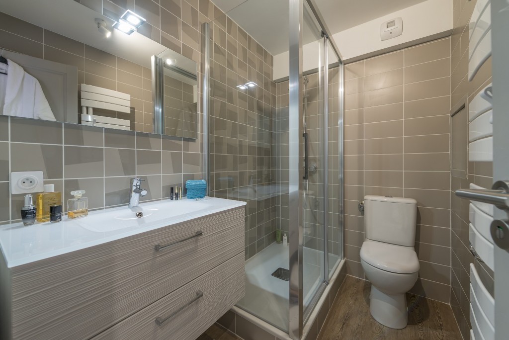 salle_de_bain_1472x983